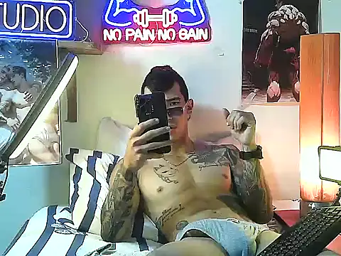 Strongcockfitness online show from 10, 10, 2025