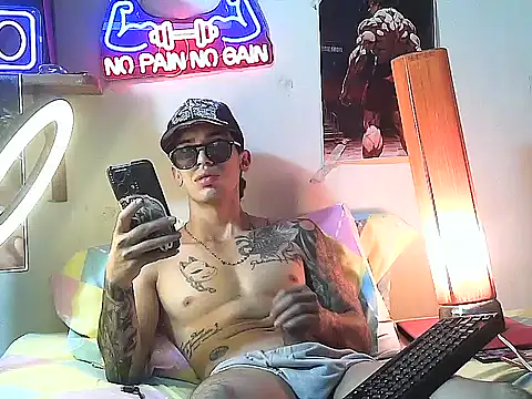 Strongcockfitness online show from 29, 10, 2025