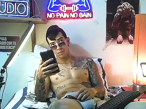 Strongcockfitness online show from 11, 10, 2025