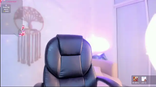 Ginni charlotte online show from 7, 2, 2026