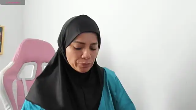 dalila kemur online show from 14, 10, 2025