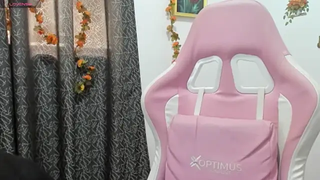 Snapshot of dalila_kemur chatting on 25, 4, 2026 dalila kemur online show from 25, 4, 2026