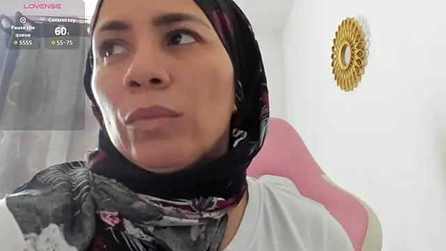 dalila kemur online show from 4, 12, 2025