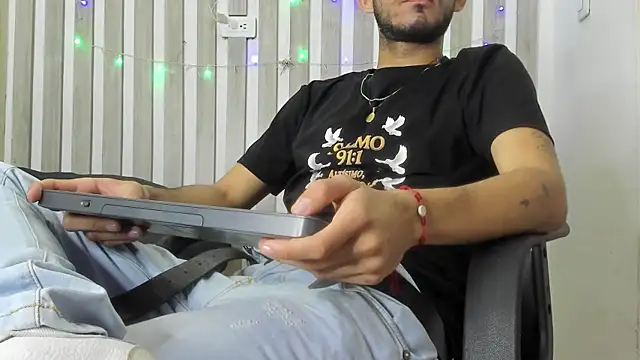 EthanGrey online show from 30, 3, 2026