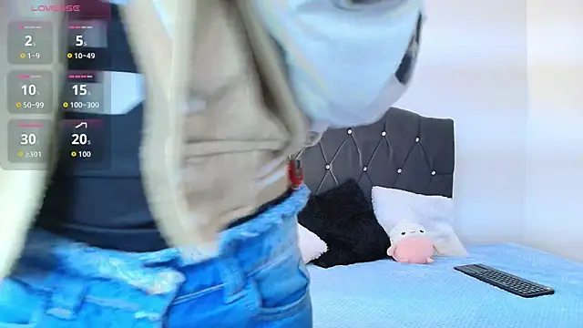 Ruby Whispers online show from 20, 11, 2025