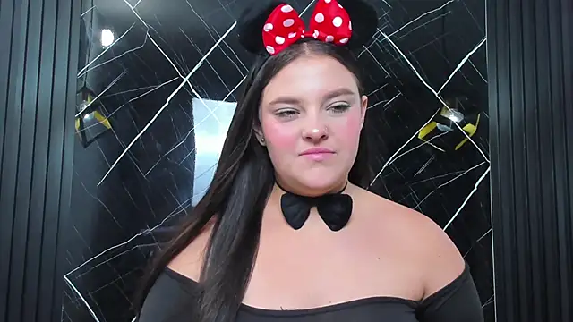 Snapshot of LexaLust chatting on 7, 10, 2025 LexaLust online show from 7, 10, 2025