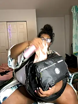 Snapshot of bunbun420247 chatting on 18, 9, 2025 bunbun420247 online show from 18, 9, 2025