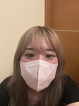 Una chan  online show from 13, 9, 2025