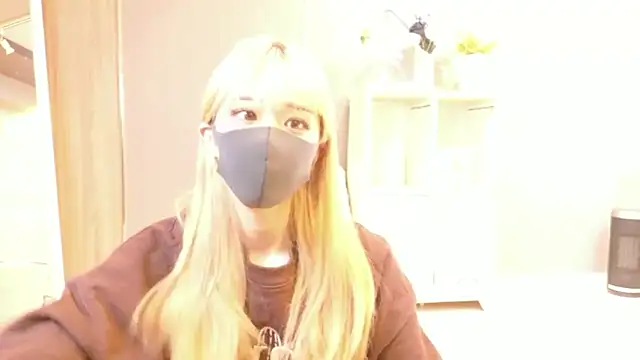 Una chan  online show from 21, 10, 2025