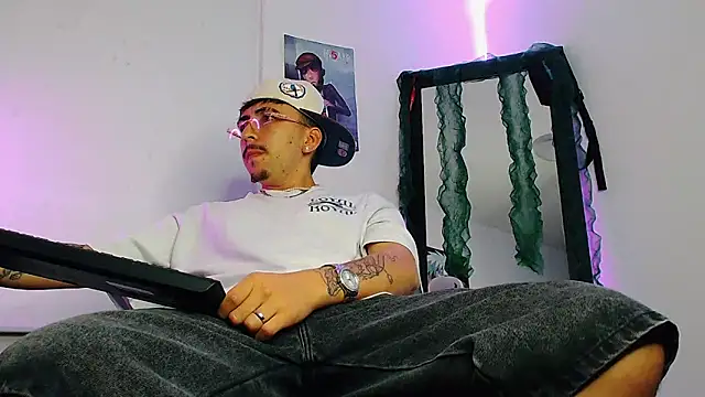 liamty luxor online show from 14, 1, 2026