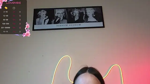 Snapshot of Angeel_Kate chatting on 10, 9, 2025 Angeel Kate online show from 10, 9, 2025