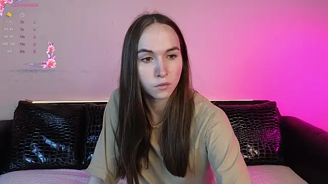 Snapshot of Angeel_Kate chatting on 15, 10, 2025 Angeel Kate online show from 15, 10, 2025