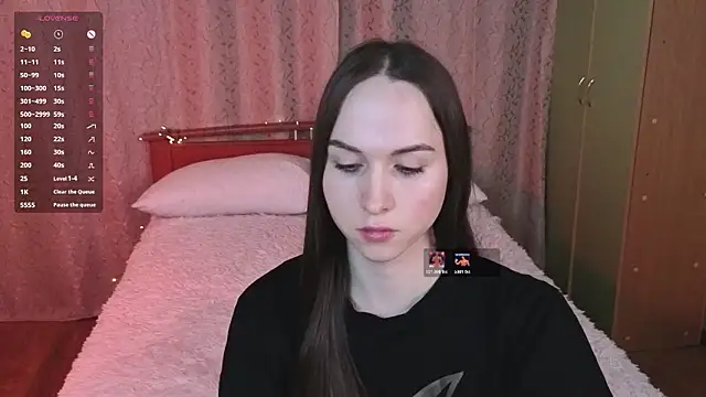 Angeel Kate online show from 5, 3, 2026