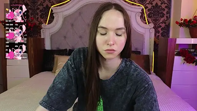 Angeel Kate online show from 5, 2, 2026