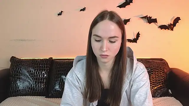 Snapshot of Angeel_Kate chatting on 9, 11, 2025 Angeel Kate online show from 9, 11, 2025