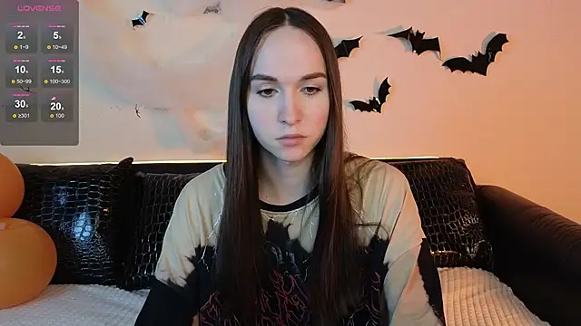 Snapshot of Angeel_Kate chatting on 1, 11, 2025 Angeel Kate online show from 1, 11, 2025