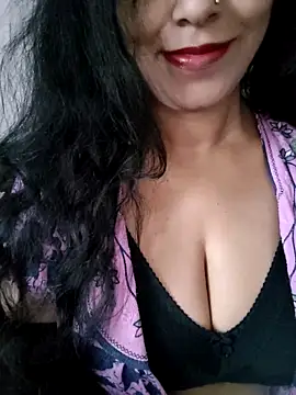 Deepa Sharma143 online show from 16, 10, 2025