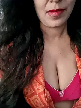 Deepa Sharma143 online show from 4, 10, 2025