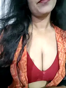 Deepa Sharma143 online show from 4, 3, 2026