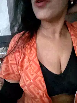 Deepa Sharma143 online show from 28, 9, 2025