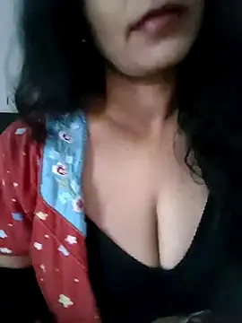 Deepa Sharma143 online show from 13, 11, 2025