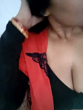 Deepa Sharma143 online show from 18, 4, 2026