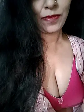 Deepa Sharma143 online show from 17, 10, 2025