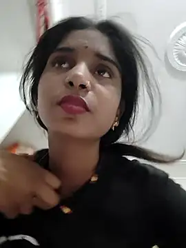 Hot-Soniya2 online show from 10, 1, 2026