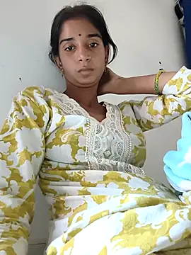 Hot-Soniya2 online show from 10, 9, 2025