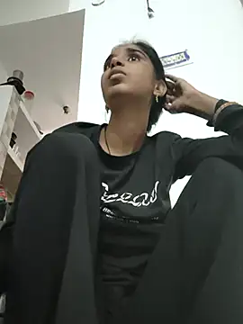 Hot-Soniya2 online show from 11, 11, 2025