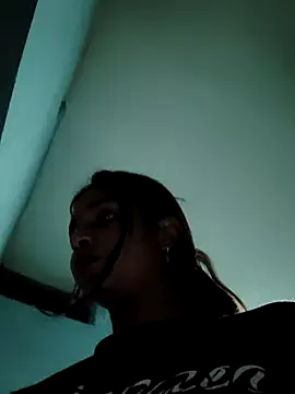 Hot-Soniya2 online show from 8, 11, 2025