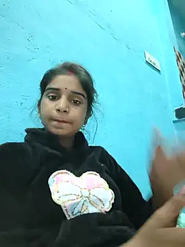 Hot-Soniya2 online show from 15, 12, 2025