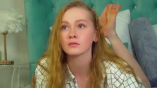 AgataFoxley online show from 19, 1, 2026