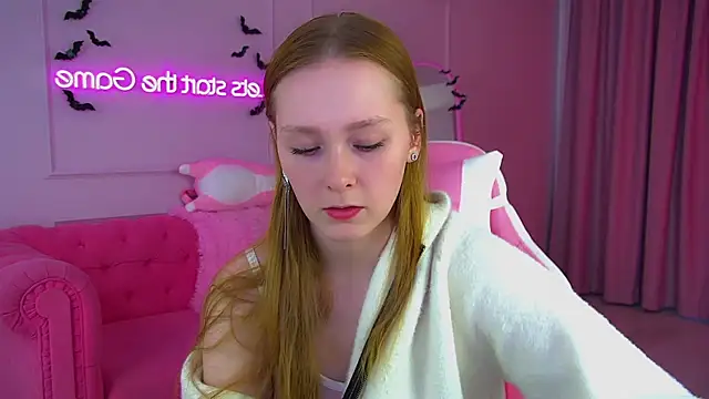 AgataFoxley online show from 3, 11, 2025