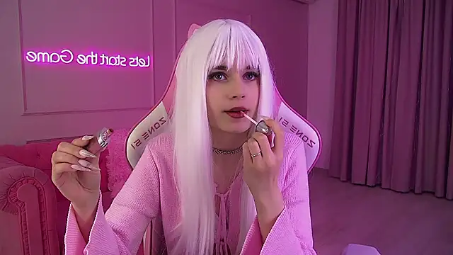 Snapshot of MelissaBauch chatting on 4, 3, 2026 MelissaBauch online show from 4, 3, 2026