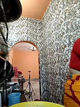 naughty nataasa online show from 8, 11, 2025