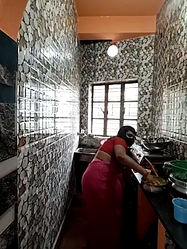 naughty nataasa online show from 25, 11, 2025