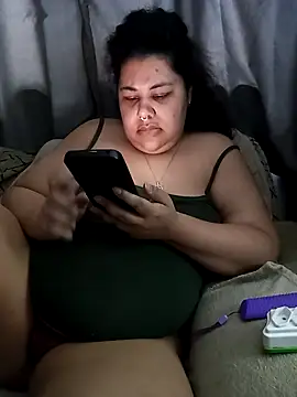 xlatinastar online show from 6, 11, 2025