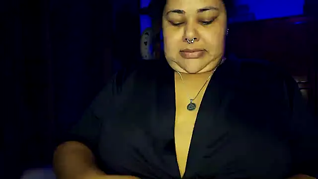 xlatinastar online show from 25, 5, 2026