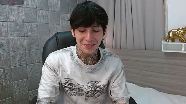 Iantwink18 online show from 9, 2, 2026