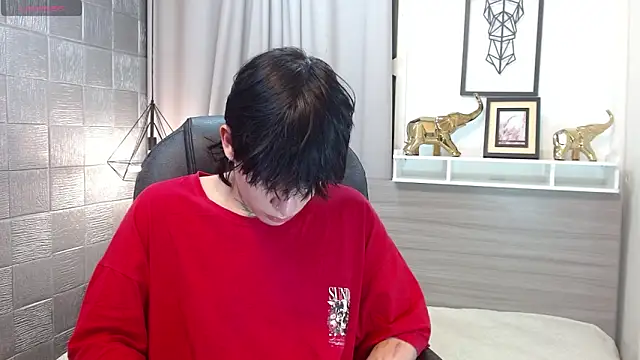 Iantwink18 online show from 20, 12, 2025