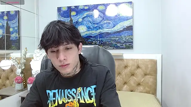 Iantwink18 online show from 17, 12, 2025