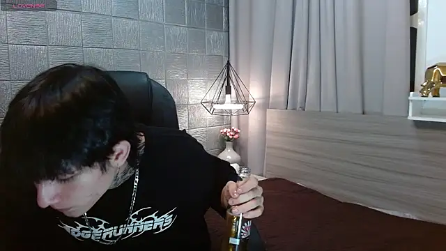 Iantwink18 online show from 11, 1, 2026