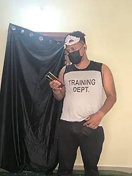 Family02 online show from 8, 10, 2025