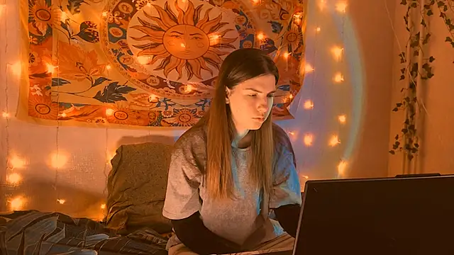 AliceCUNTach online show from 10, 2, 2026