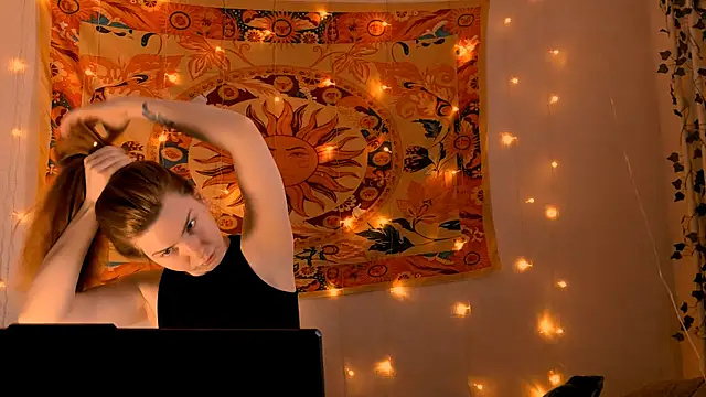 AliceCUNTach online show from 18, 4, 2026