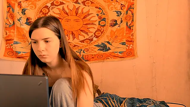 AliceCUNTach online show from 19, 3, 2026