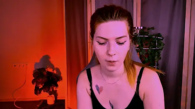Snapshot of AliceCUNTach chatting on 16, 7, 2026 AliceCUNTach online show from 16, 7, 2026