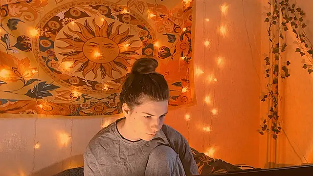 AliceCUNTach online show from 28, 2, 2026