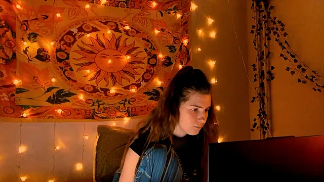 AliceCUNTach online show from 5, 2, 2026